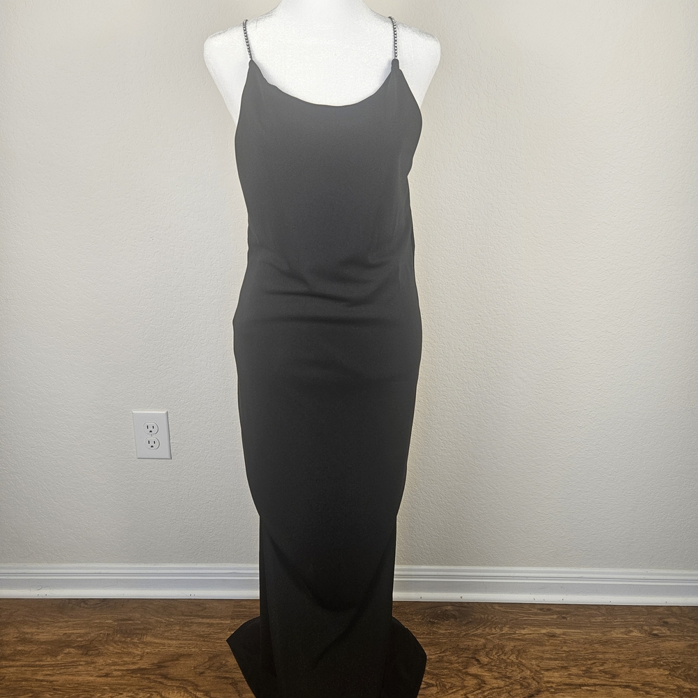 Elegant Black Maxi Dress